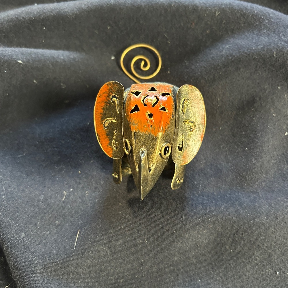 Elephant Note Holder - Picture 3 of 6